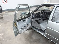 2010款 1.6L 手动 伙伴型