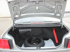 2010款 1.6L 手动 伙伴型