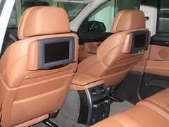 2010款 535i 3.0T 豪华型