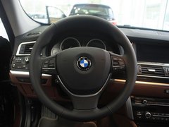 2010款 535i 3.0T 豪华型