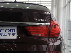 2010款 535i 3.0T 豪华型