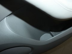 2010款 3.2L 运动版 5座