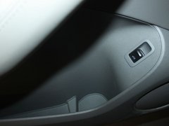 2010款 3.2L 运动版 5座
