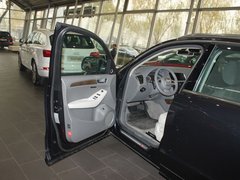 2010款 3.2L 运动版 5座