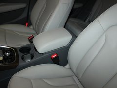 2010款 3.2L 运动版 5座
