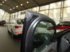 2010款 3.2L 运动版 5座