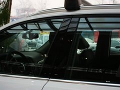 2010款 3.2L 运动版 5座