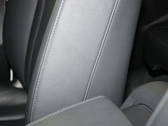 2010款 3.2L 运动版 5座