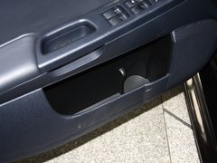 2010款 2.0L 自动 BBS轮毂版5座