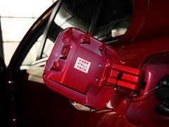 2010款 2.0L 自动 BBS轮毂版5座