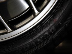 2010款 2.0L 自动 BBS轮毂版5座