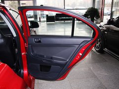 2010款 2.0L 自动 BBS轮毂版5座