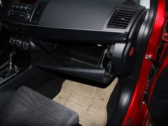 2010款 2.0L 自动 BBS轮毂版5座