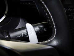 2010款 2.0L 自动 BBS轮毂版5座