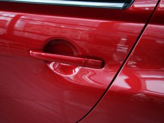 2010款 2.0L 自动 BBS轮毂版5座