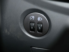 2010款 1.3L 自动 进化版豪华型