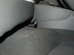 2010款 三厢 1.2SE 手动 理想版