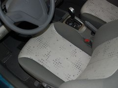 2010款 三厢 1.2SE 手动 理想版