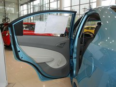 2010款 三厢 1.2SE 手动 理想版