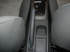 2010款 三厢 1.2SE 手动 理想版
