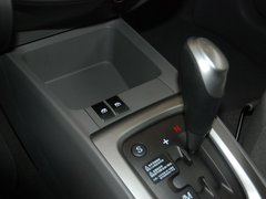 2010款 三厢 1.2SE 手动 理想版