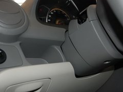 2010款 三厢 1.2SE 手动 理想版