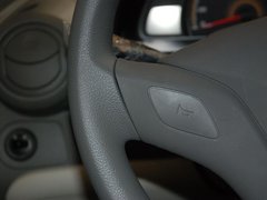 2010款 三厢 1.2SE 手动 理想版