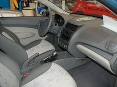 2010款 三厢 1.2SE 手动 理想版
