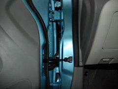 2010款 三厢 1.2SE 手动 理想版