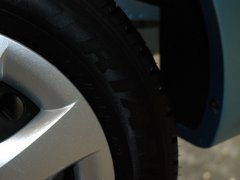 2010款 三厢 1.2SE 手动 理想版