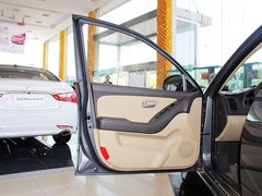 2010款 1.6L 自动 舒适型 GL