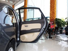 2010款 1.6L 自动 舒适型 GL