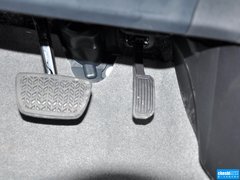 2012款 1.8L CVT 标准版