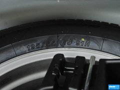 2012款 1.8L CVT 标准版