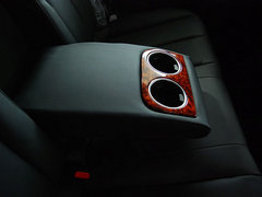 2010款 2.5L CVT 豪华版