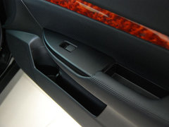 2010款 2.5L CVT 豪华版