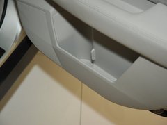 2010款 2.5L CVT 豪华版