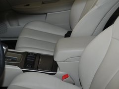 2010款 2.5L CVT 豪华版