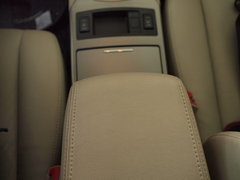 2010款 2.5L CVT 豪华版
