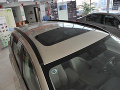 2010款 2.5L CVT 豪华版