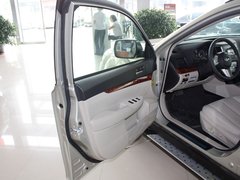 2010款 3.6L 自动 豪华版