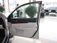 2010款 3.6L 自动 豪华版
