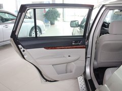 2010款 3.6L 自动 豪华版