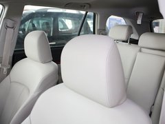 2010款 3.6L 自动 豪华版