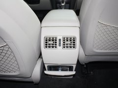 2010款 3.6L 自动 豪华版