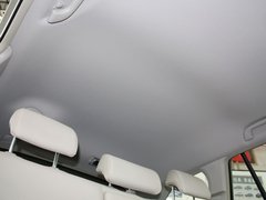 2010款 3.6L 自动 豪华版