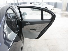 2010款 1.6 自动 三厢 精英型