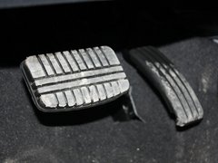 2010款 1.6 自动 三厢 精英型