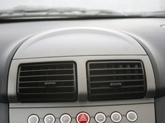 2010款 1.6 自动 三厢 精英型