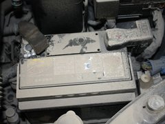 2010款 1.6 自动 三厢 精英型